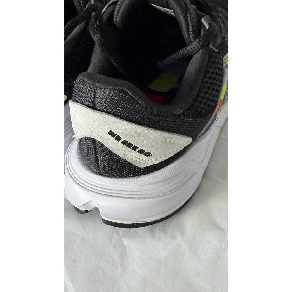 Adidas Astrastar World Cup 2026 Size Men 6.5 / Women 8 Unisex KI3081